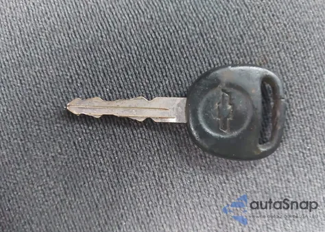 2006 Chevrolet Silverado 1500 Ls из США, поврежденный, VIN 1GCEK19B16E175296